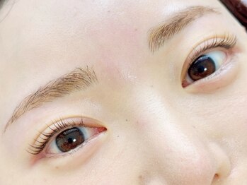 ベル ナチュール(Belle nature)の写真/【モチの良さ抜群♪】自まつ毛に負担をかけずに、丁寧なカウンセリングと似合わせ施術で理想の目元へ☆