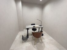 イズ 栄生本店(Is.)/全席個室