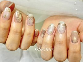 ゴールドリボンネイル