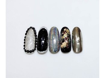 エトワール 大垣店(Etoile)/ブラック×ミラー