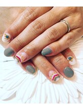 ブリノス(BLINOSS)/ボヘミアンネイル