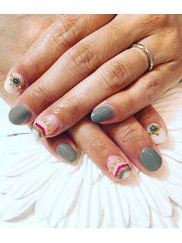 ブリノス(BLINOSS)/ボヘミアンネイル