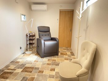 ソレイユ(soleil)の写真/《プライベートサロンだから叶うゆったり感♪》目元のお悩みや理想のデザインなどお気軽にご相談下さい！