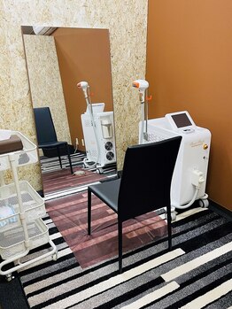 こふこふ 津店/セルフ脱毛ルーム