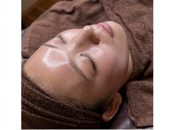 サロンドポノ(Salon de Pono)の写真/【当店1番人気メニュー★】肌質改善コース¥8800◎ニキビ・毛穴・赤みをケアして憧れのつやつや美肌に♪