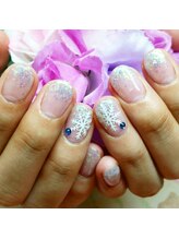 コットンローズ(Cotton Rose)/雪の結晶ネイル