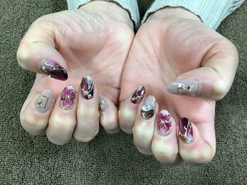 ネイルルーム 千美(room)/ニュアンスネイル☆