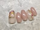 大人の上品ピンクネイル