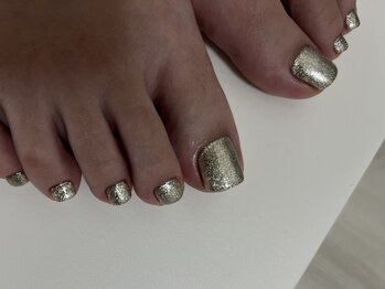 ハウ(HAU)の写真/季節問わず、フットネイルで可愛くオシャレな爪先に♪完全個室のプライベートサロン◎