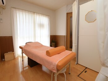 サンシャイン(Sunshine)/1階施術部屋