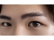 アソビバ サロン 池袋(ASOBIBA salon)の雰囲気（骨角に合わせ自眉毛を生かした無理のないデサインに仕上げます！）