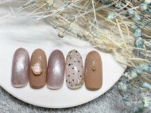 ネイルルームシャイン/