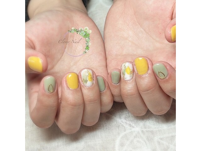 Clover Nail