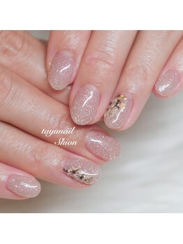 パラジェル手描き蝋梅ネイル