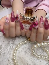 ローラネイル(Roller nail)/スカルプストーン乗せ放題¥12500