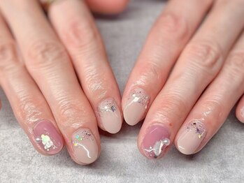 リ ビューティフル(Re Beautiful)の写真/気軽に楽しめる定額ネイルで、あなたの好みに合わせたデザインをお届けします！時短施術で忙しい方にも◎