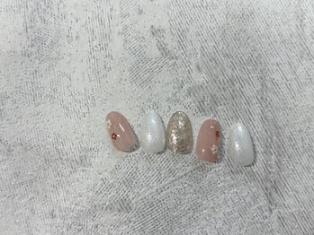 ネイルアンドアイラッシュ アール(ar)/季節のトレンドコース