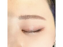 ビューステージ アイブロウサロン 吉祥寺/平行眉デザイン