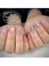 ジュジュ(Juju)/フェザーレリーフネイル