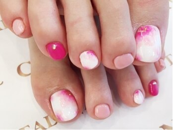 クリスタルネイル ボンベルタ橘店(CRYSTAL NAIL)/フットネイル
