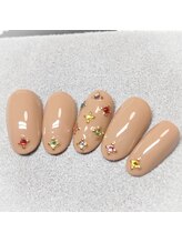 ジョリ ネイルズ(Jolie nails)/８３００円