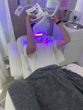 ライトビューティー 本八幡店(LIGHT BEAUTY)/本を読みながら…