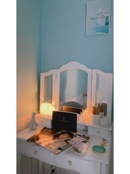 ビーナスアイスブルー(Venus ICE BLUE)/落ち着ける場所