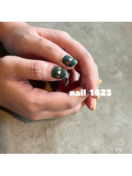 ネイルイチロクニーサン(nail 1623)/