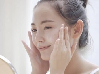 ホワイトラボ 姫路(White labo)の写真/医師監修の最新美容≪ExoLift≫でお肌をトータルケア♪たるみやしわ改善、エイジングケアにオススメ!