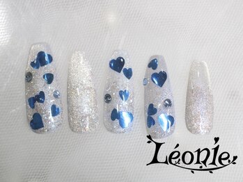 レオニー(Leonie)/マグハートホロネイル