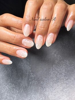 ネイルサロン アール(Nail salon R)/持ち込みデザイン