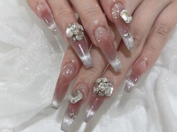 ラビィ(Raviy)/チークマグネイル