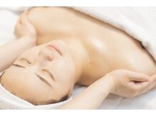 ポノヘア(PoNohea)/デコルテトリートメント