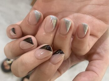 アングゥ ウル(ungu ul)/モノクロ/個性派ネイル