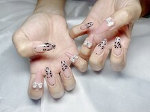 ヤシネイル(Yashi Nail)/ゴージャス持ち込み #ヒョウ柄