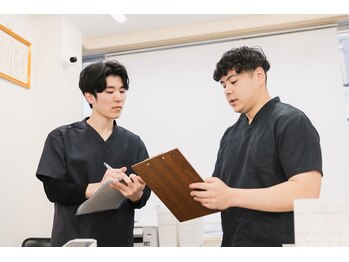 中野坂上整骨院/勉強会も実施!