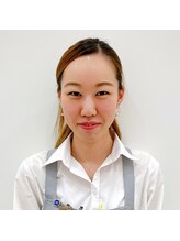 ネイルランド 綾瀬店 渡邉 莉奈