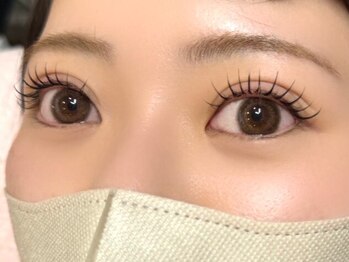 アトリエ ハーロウ(ATELIER HARLOW)の写真/マツエク派急増中◆【セーブルラッシュorフラットラッシュ120本¥5000】選べる毛質で存在感のある目元に！