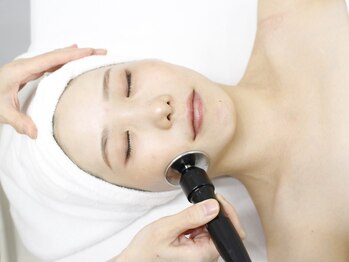 セレア(CELEA)/医療提携高周波でリフトアップ