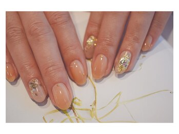 アンバー(Amber)/キレイめニュアンスネイル☆