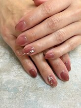 ネイルサロン エーナイン ザ ビッグ豊平店/シンプルデザイン