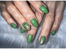 ソフィアアイズ 倉敷店(SOPHIAEYES)/エメラルドグリーンカラーネイル