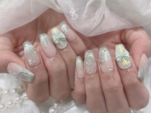 ラビィ(Raviy)/マググラデーションネイル