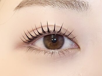 Iru eyelash【イル】藤沢/まつげパーマ/LEDエクステ/眉毛の写真/クール~キュート等のデザイン迄,自由自在で満足度◎ベテランスタッフが1ミリ単位でこだわって仕上げます!