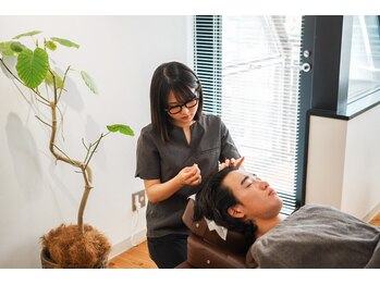 クレドケアマッサージ(Credo care massage)/顔まわりや頭皮の鍼