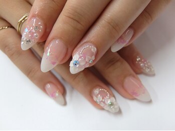 ネイルサロンミキ 横浜(MIKI)/大人気スカルプ手書きフラワー3D