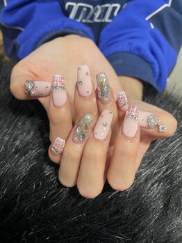 ジョリ チュン(JOLIE TRUONG)/