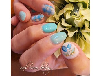 ハニー(honey)/手描きチューリップ&チェック柄