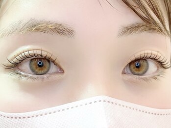 フィールカブ 仙川(feel kab)の写真/さりげないナチュラル～ボリュームデザインまで幅広く対応！経験豊富なアイリストが理想を叶えます☆