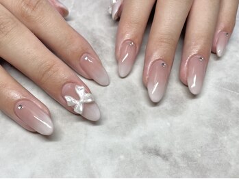 ブルームーンネイルズ(BLOOMOON.nails)の写真/特別な日のネイルはBLOOMOON.nailsにお任せ☆一生残る思い出を、大人上品な美しいネイルで彩ります♪